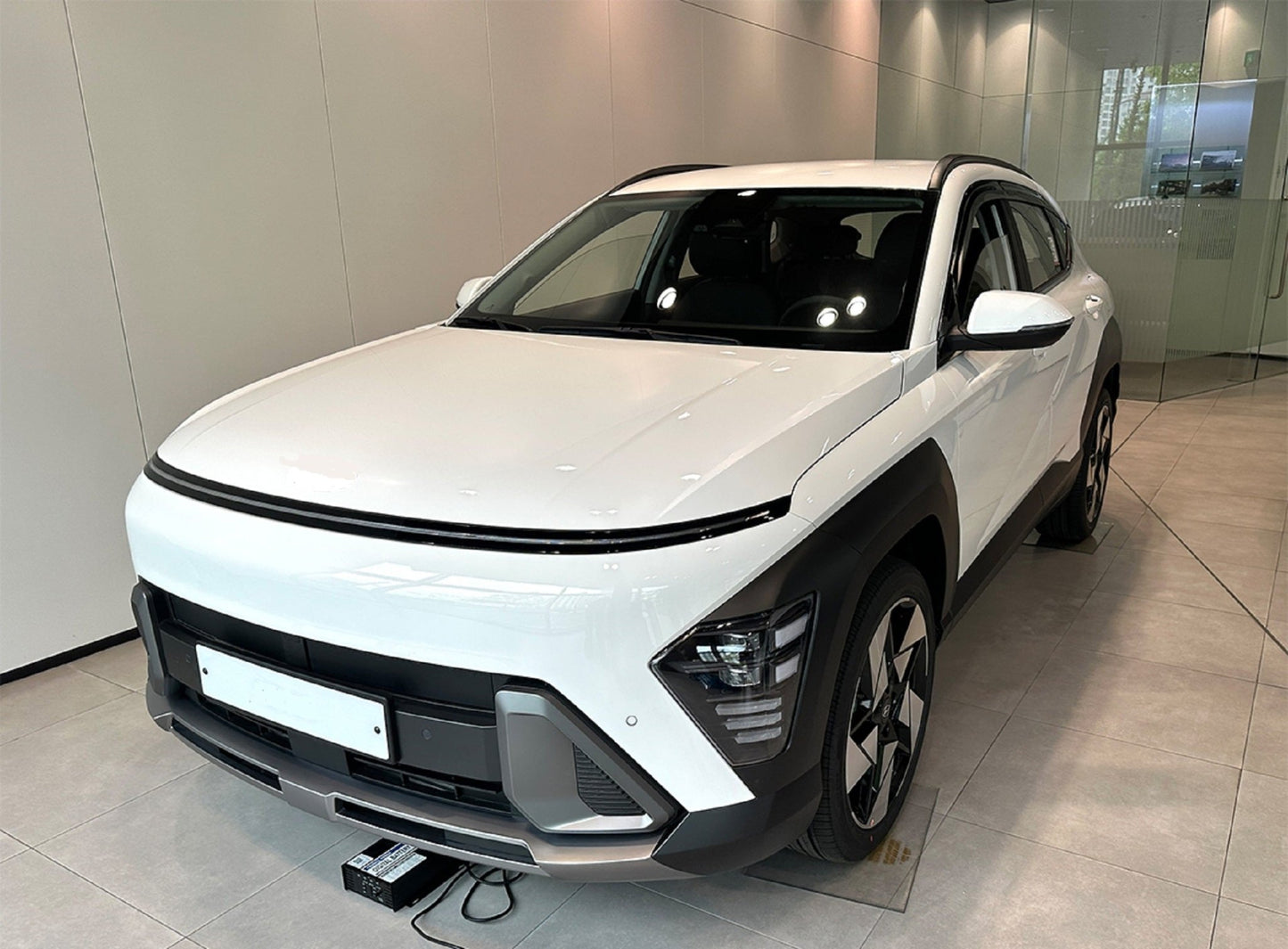 E2900 - Rain Guards for Hyundai Kona 2024 (6PCs) Smoke Tinted Tape-On Style - northernprimesupply